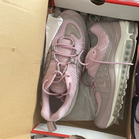 Nike air max - Picture 2 of 4